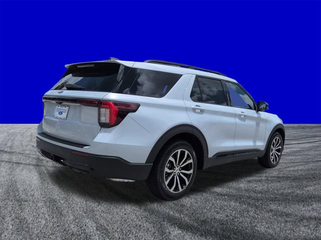 New 2026 Ford Explorer ST-Line RWD image 4