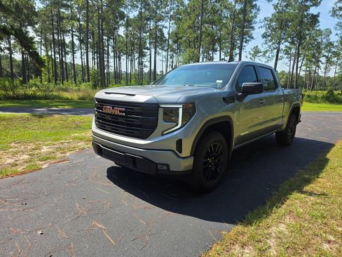 New 2026 GMC Sierra 1500 Elevation AWD/4WD image 1