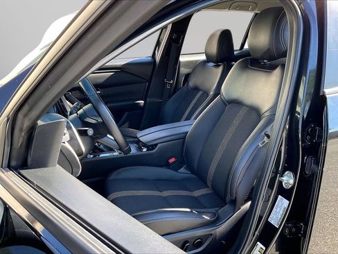 Used 2025 MAZDA CX-50 AWD 2.5 S w/ Preferred Package image 21