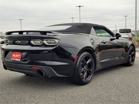 Used 2023 Chevrolet Camaro LT w/ RS Package image 4