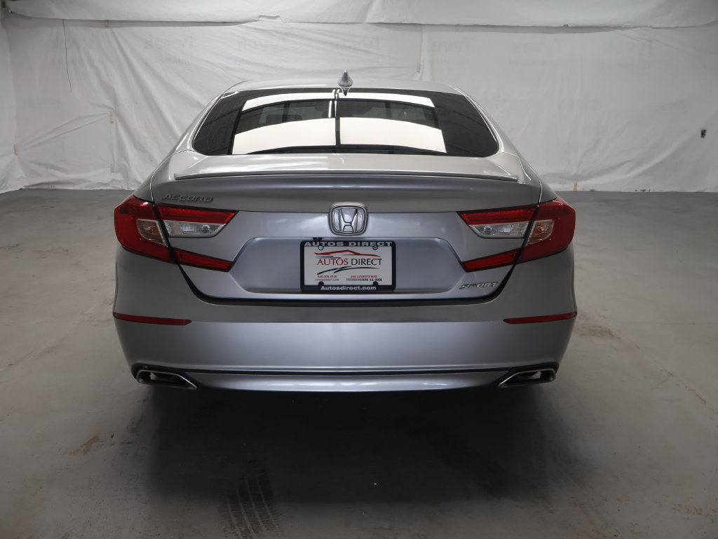 Used 2018 Honda Accord Sport image 6