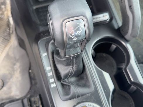 Used 2024 Ford Bronco Outer Banks image 12