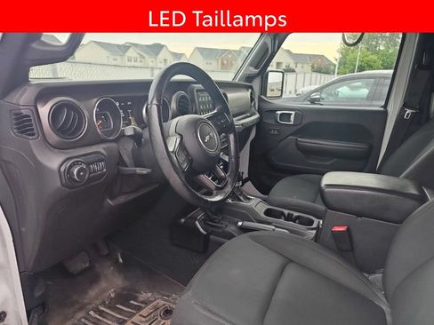 Used 2018 Jeep Wrangler Unlimited Sport S AWD/4WD image 9