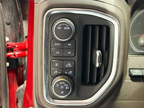 Used 2021 Chevrolet Silverado 2500 LTZ w/ LTZ Premium Package image 10