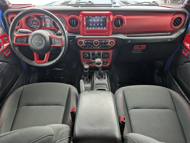 Used 2021 Jeep Wrangler Unlimited Rubicon w/ Cold Weather Group AWD/4WD image 15