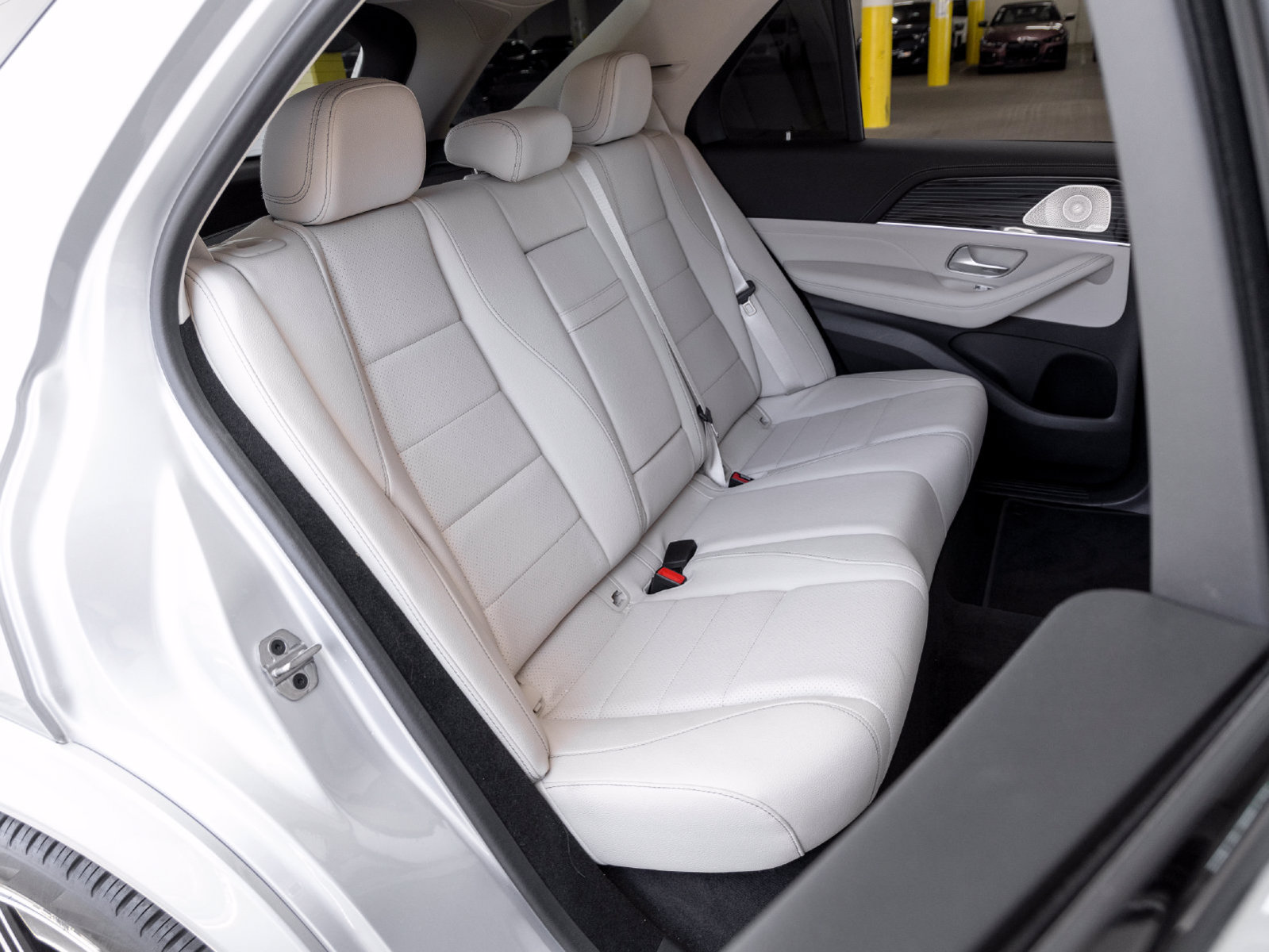Used 2024 Mercedes-Benz GLE 350 4MATIC image 24