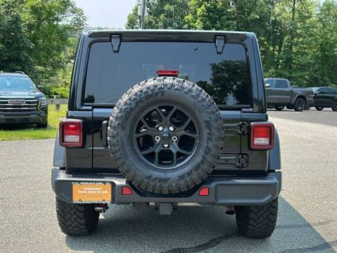 Certified 2025 Jeep Wrangler Unlimited Sport AWD/4WD image 5