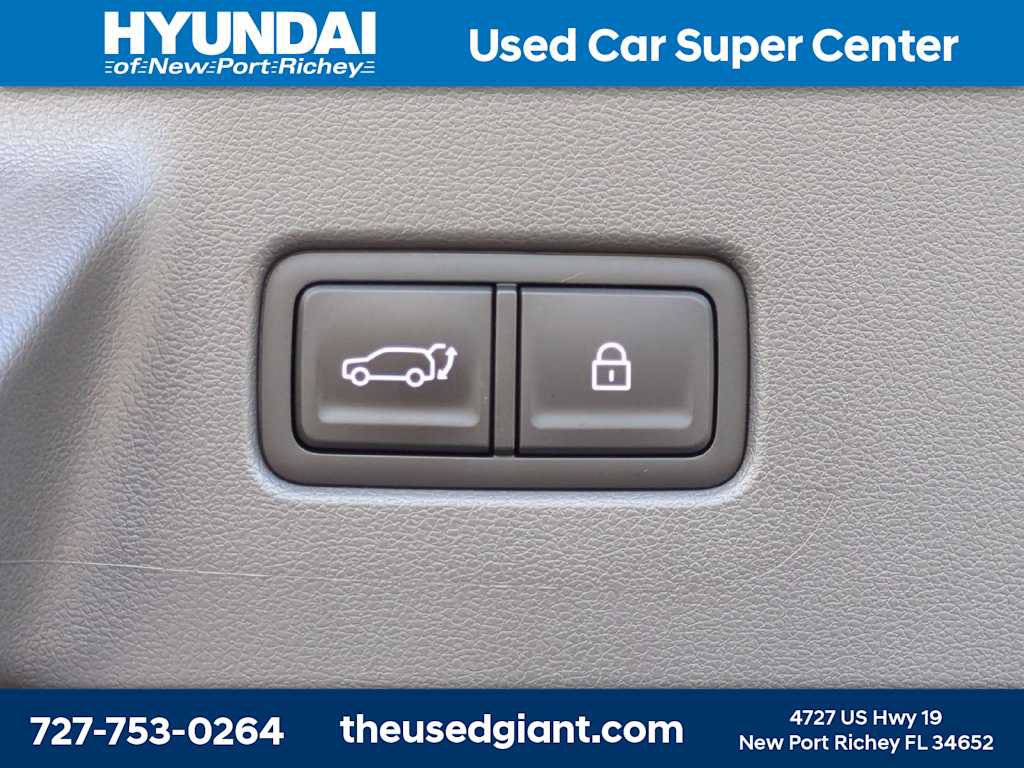 Certified 2025 Hyundai Santa Fe SEL FWD image 13