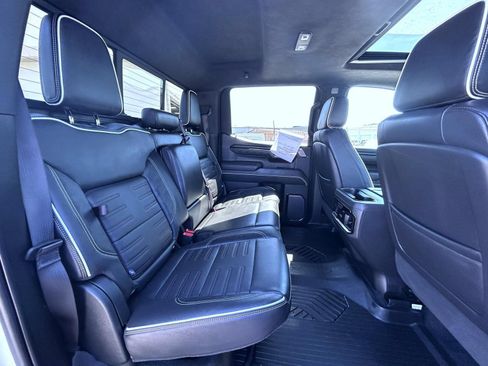 Certified 2023 GMC Sierra 1500 AT4X w/ AT4X AEV Edition AWD/4WD image 19