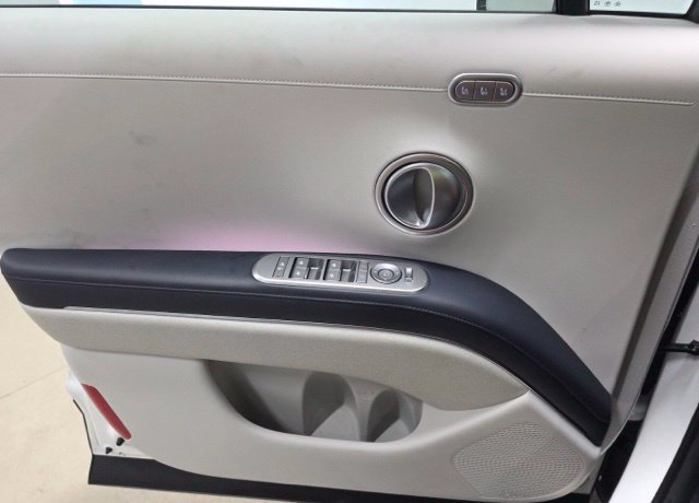 Used 2026 Hyundai Palisade Calligraphy FWD image 9