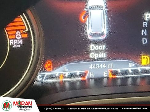 Used 2017 Jeep Cherokee Trailhawk w/ Cold Weather Group AWD/4WD image 7