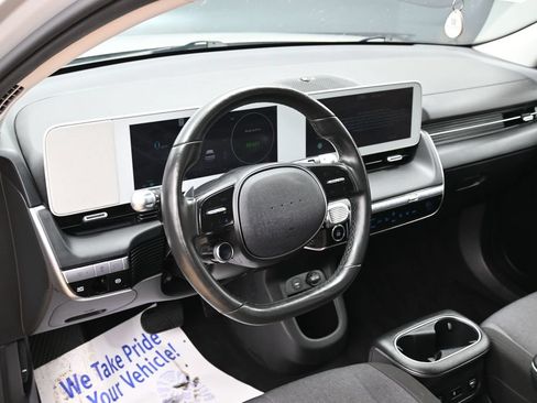 Used 2024 Hyundai Ioniq 5 SEL RWD image 18