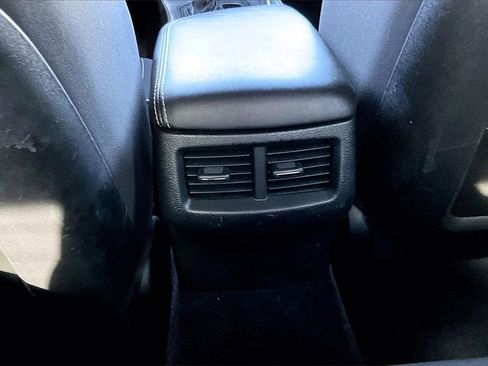 Used 2019 Dodge Challenger SRT Hellcat Redeye image 19