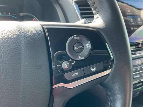 Used 2021 Honda Pilot Elite image 16