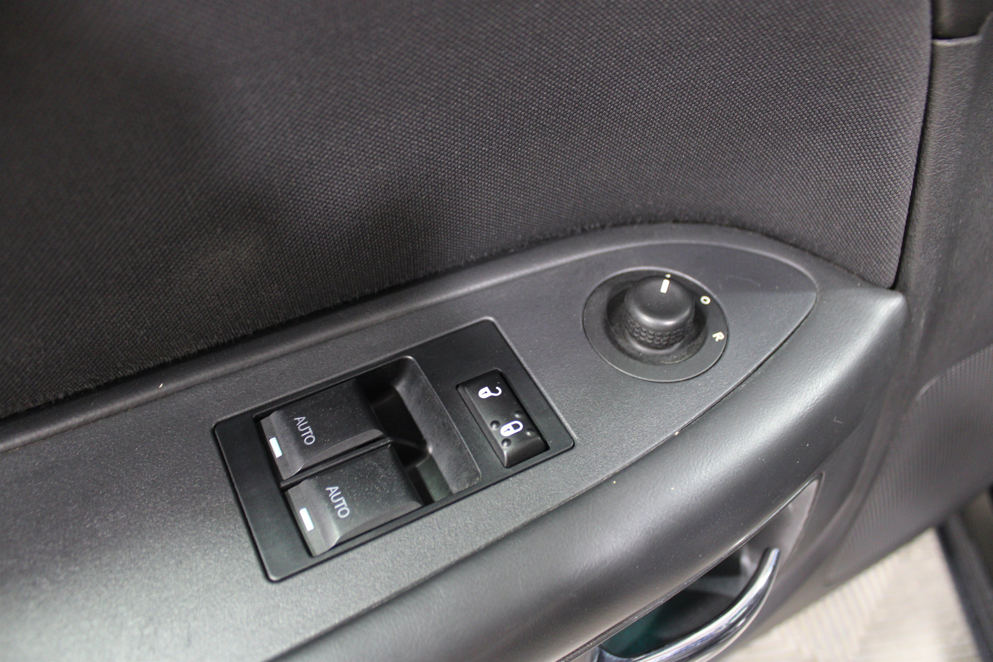 Used 2014 Dodge Challenger R/T w/ Blacktop Package RWD image 14