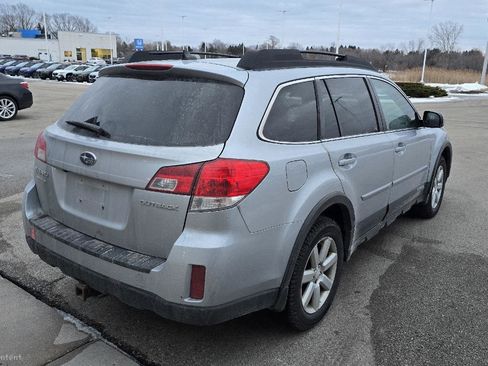 Used 2014 Subaru Outback 2.5i Premium w/ Moonroof Package image 17