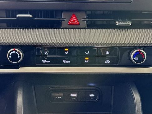 Certified 2025 Kia Sportage LX image 15