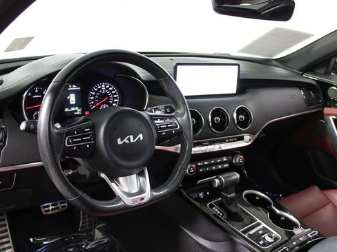 Used 2022 Kia Stinger GT-Line w/ Sun & Sound Package image 7