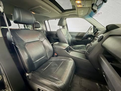 Used 2013 Honda Pilot Touring image 30