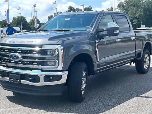 New 2026 Ford F250 Lariat w/ Chrome Package AWD/4WD image 2