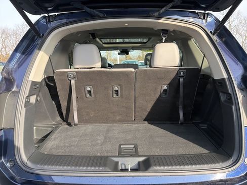 Certified 2025 Honda Pilot Touring image 23