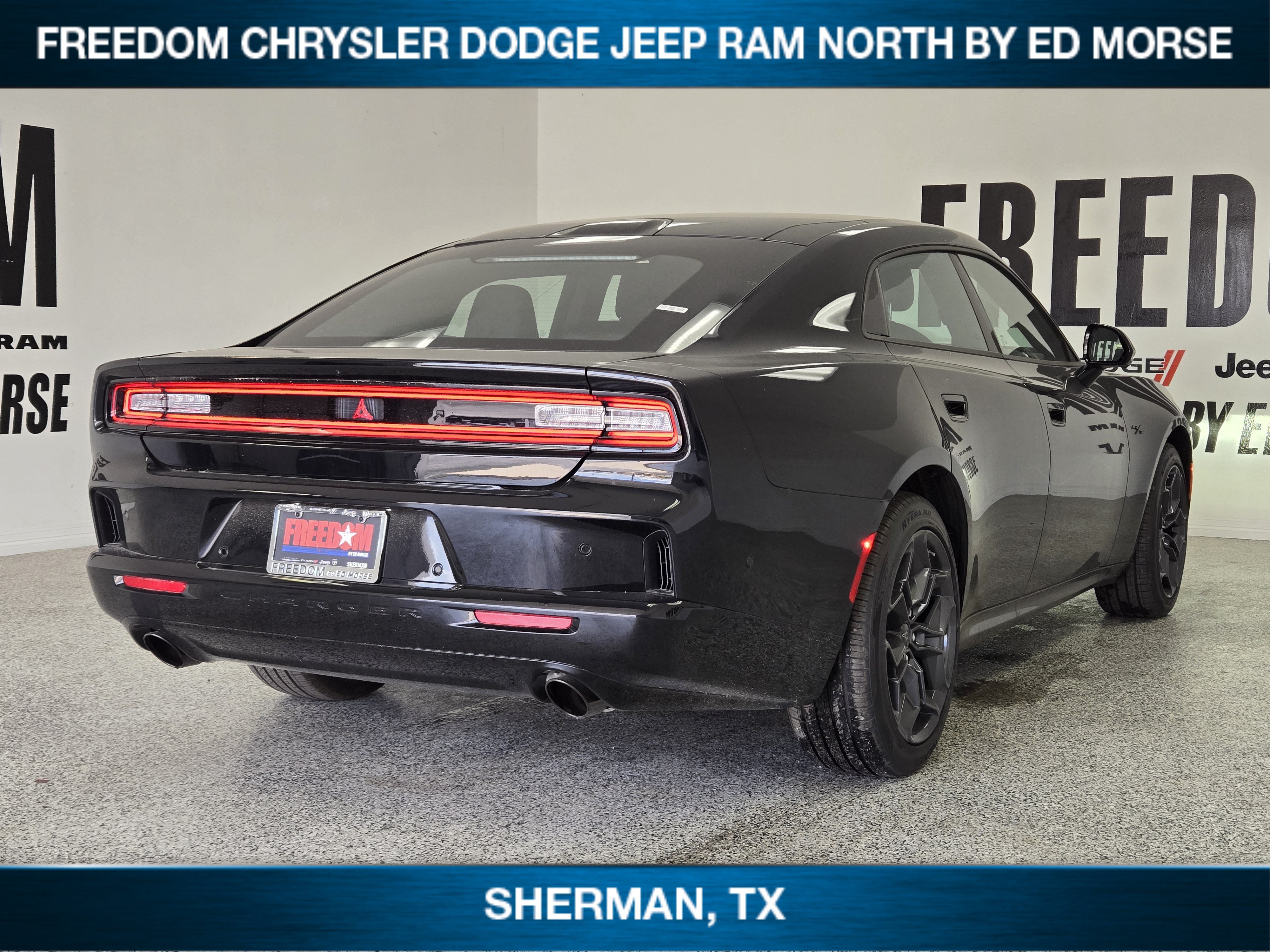 New 2026 Dodge Charger R/T AWD/4WD image 3