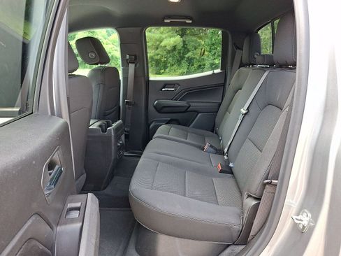 Used 2024 Chevrolet Colorado LT w/ LT Convenience Package II AWD/4WD image 20