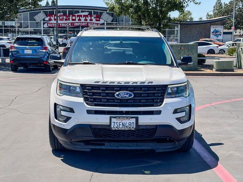 Used 2016 Ford Explorer Sport w/ Equipment Group 401A AWD/4WD image 6