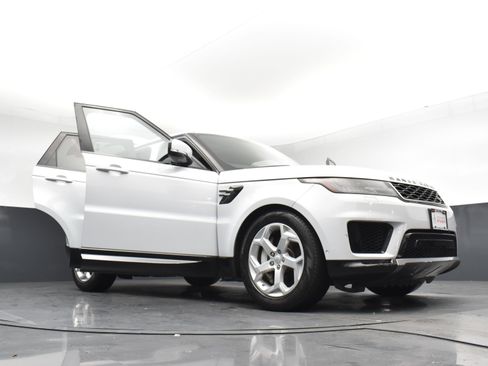 Used 2019 Land Rover Range Rover Sport HSE AWD/4WD image 32