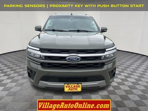Used 2024 Ford Expedition XLT AWD/4WD image 6