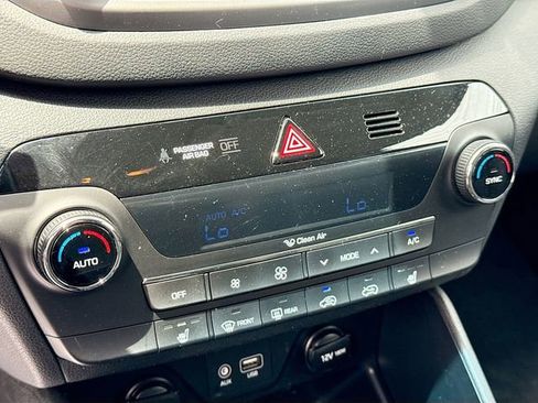 Used 2018 Hyundai Tucson SEL Plus AWD/4WD image 21