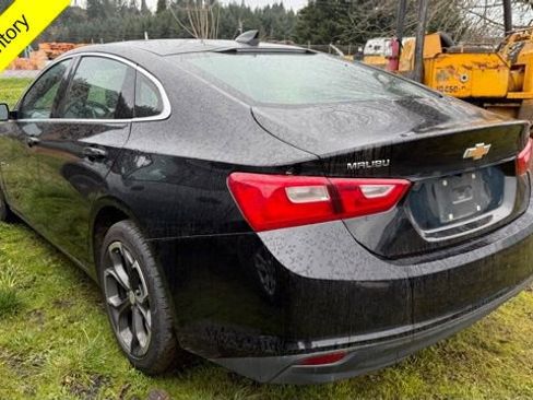 Used 2023 Chevrolet Malibu LT image 4