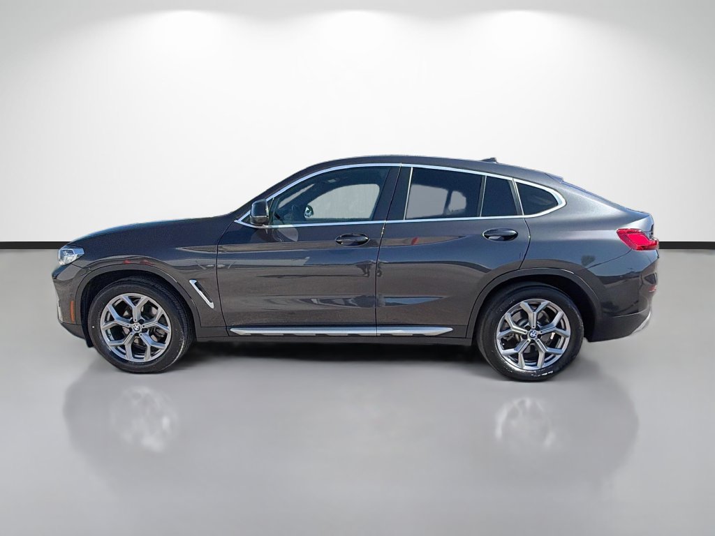 Used 2025 BMW X4 xDrive30i AWD/4WD image 6