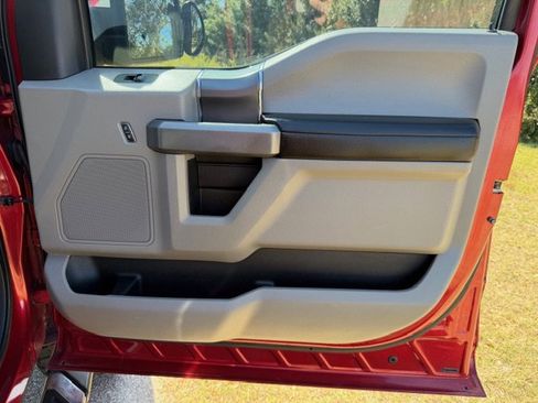 Used 2015 Ford F150 XLT w/ Equipment Group 301A Mid image 14