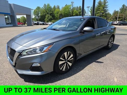 Used 2022 Nissan Altima 2.5 SV FWD image 4