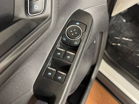 Used 2023 Ford Escape Active image 16