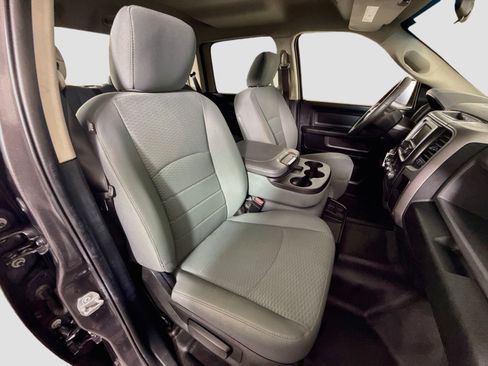 Used 2018 RAM 1500 Tradesman w/ Popular Equipment Group RWD image 28