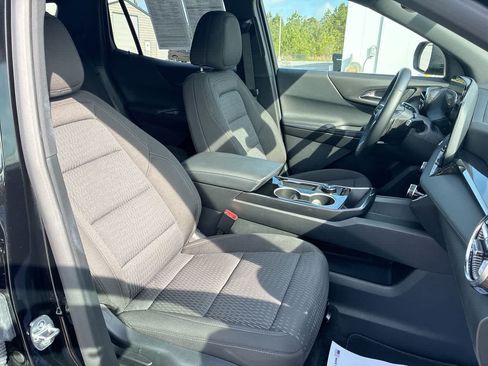 Used 2026 Chevrolet Equinox LT FWD image 27