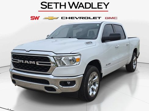 Used 2022 RAM 1500 Big Horn AWD/4WD image 3