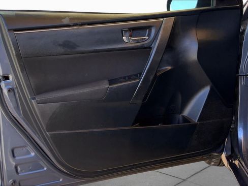 Used 2019 Toyota Corolla LE FWD image 22