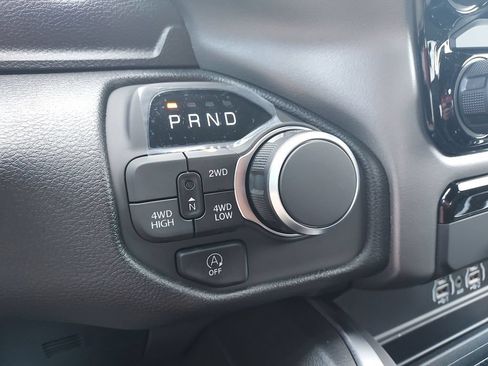 New 2026 RAM 1500 Express AWD/4WD image 25