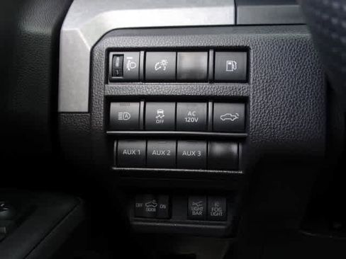 Used 2024 Toyota Tacoma 4x4 Double Cab Hybrid image 41