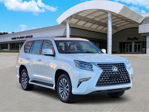 Used 2023 Lexus GX 460 Luxury image 2