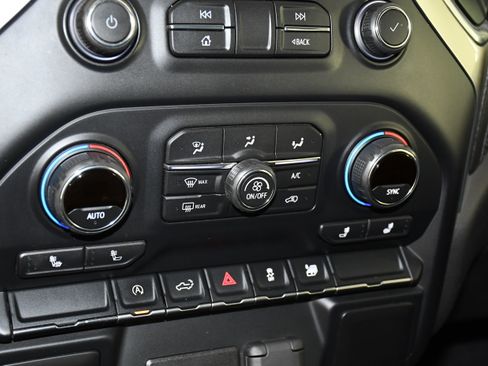 Used 2020 Chevrolet Silverado 1500 LT w/ All-Star Edition AWD/4WD image 31