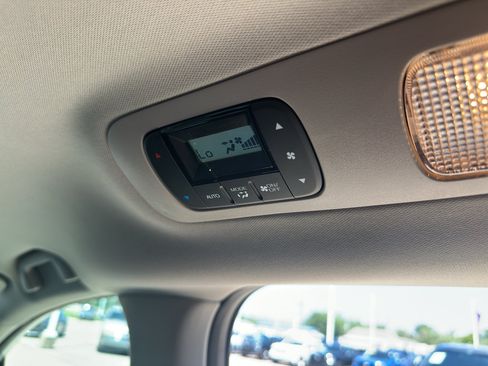 Used 2025 Honda Odyssey EX-L image 35