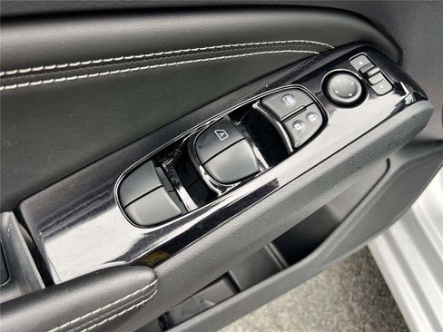 Certified 2021 Nissan Altima 2.5 SV w/ SV Premium Package image 23