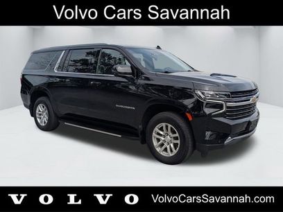 Used 2023 Chevrolet Suburban LT w/ Luxury Package