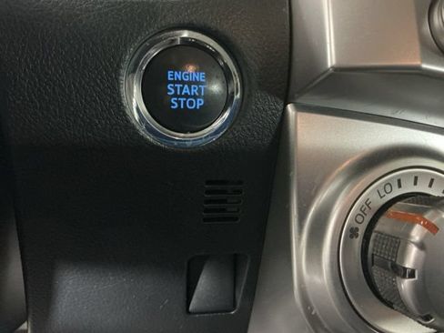 Used 2020 Toyota 4Runner SR5 Premium AWD/4WD image 22
