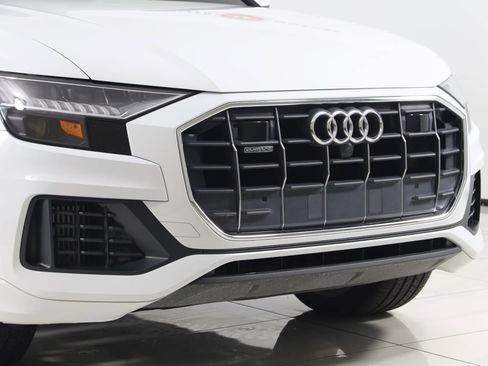 Used 2019 Audi Q8 Prestige image 39