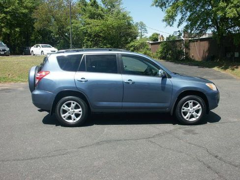Used 2011 Toyota RAV4 4WD V6 w/ Tow Prep Pkg image 4